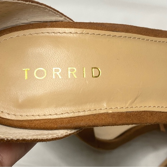 TORRID brown suede fringy tassle open toe heel size 9 - Picture 6 of 11